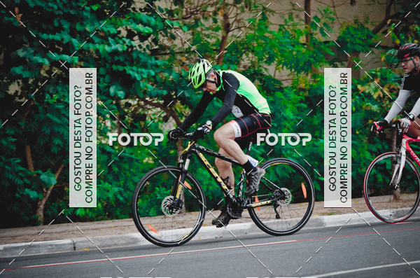 Buy your photos of the eventVSERIES Duathlon & Running on Fotop