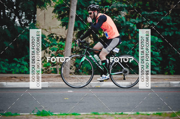 Buy your photos of the eventVSERIES Duathlon & Running on Fotop