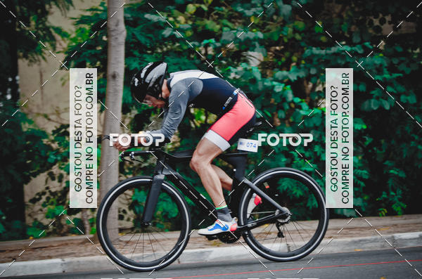 Buy your photos of the eventVSERIES Duathlon & Running on Fotop