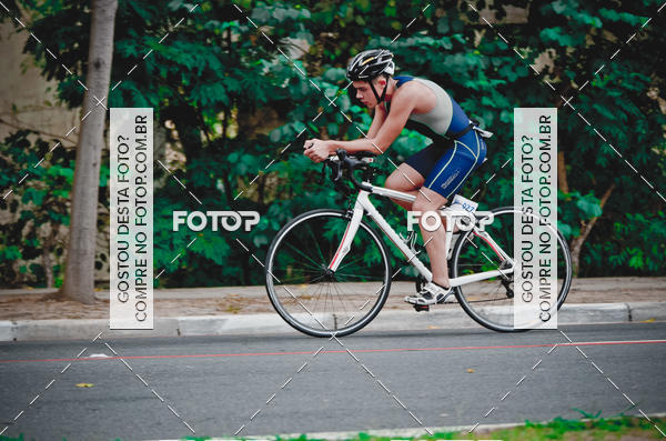 Buy your photos of the eventVSERIES Duathlon & Running on Fotop