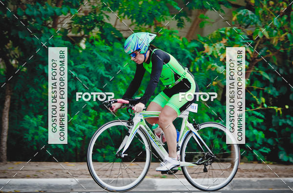 Buy your photos of the eventVSERIES Duathlon & Running on Fotop