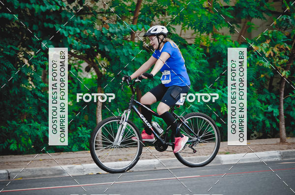 Buy your photos of the eventVSERIES Duathlon & Running on Fotop