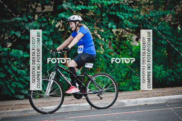 Buy your photos of the eventVSERIES Duathlon & Running on Fotop