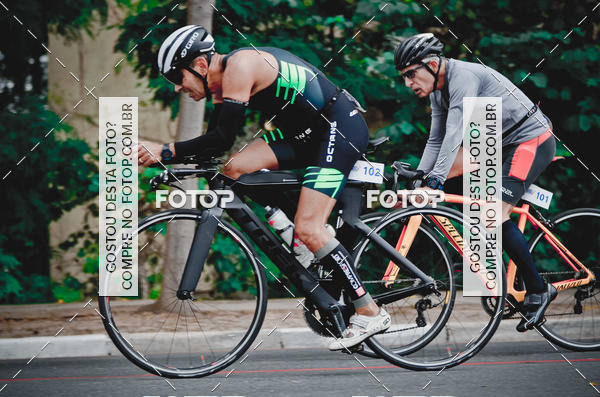 Buy your photos of the eventVSERIES Duathlon & Running on Fotop