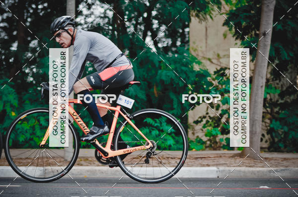 Buy your photos of the eventVSERIES Duathlon & Running on Fotop