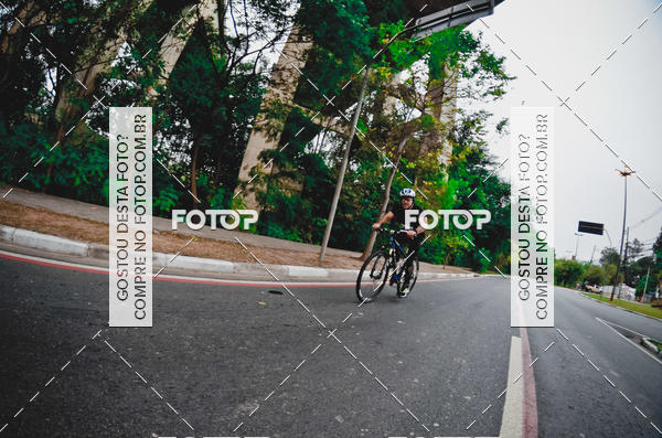 Buy your photos of the eventVSERIES Duathlon & Running on Fotop