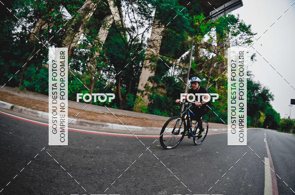 Buy your photos of the eventVSERIES Duathlon & Running on Fotop