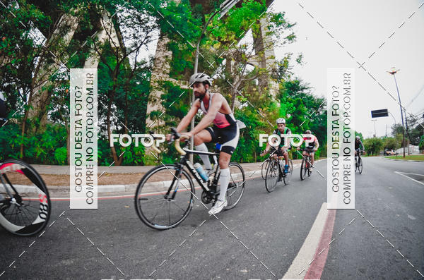 Buy your photos of the eventVSERIES Duathlon & Running on Fotop