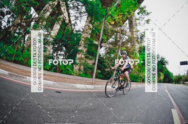 Buy your photos of the eventVSERIES Duathlon & Running on Fotop