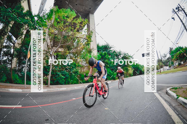 Buy your photos of the eventVSERIES Duathlon & Running on Fotop