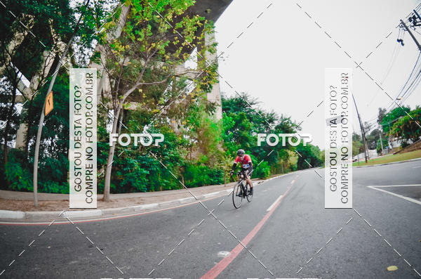 Buy your photos of the eventVSERIES Duathlon & Running on Fotop