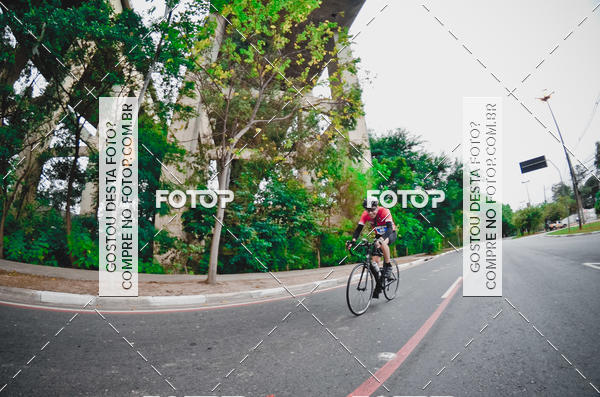 Buy your photos of the eventVSERIES Duathlon & Running on Fotop