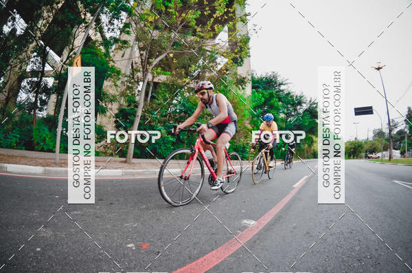 Buy your photos of the eventVSERIES Duathlon & Running on Fotop