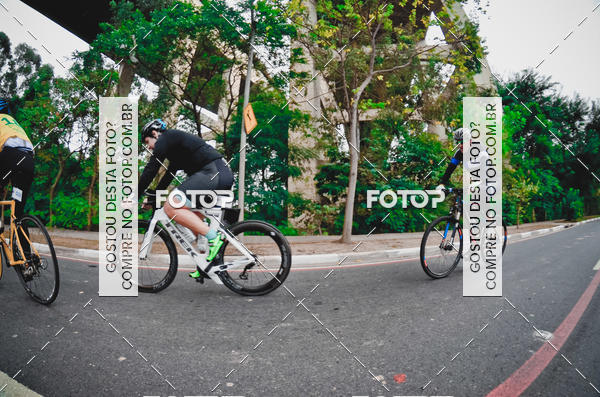 Buy your photos of the eventVSERIES Duathlon & Running on Fotop