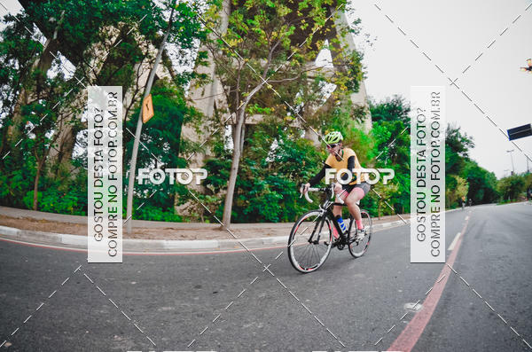 Buy your photos of the eventVSERIES Duathlon & Running on Fotop