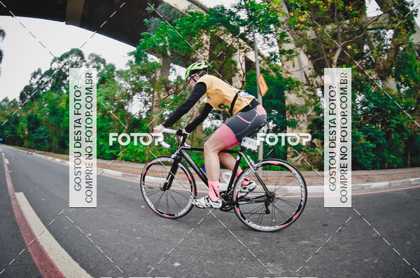 Buy your photos of the eventVSERIES Duathlon & Running on Fotop