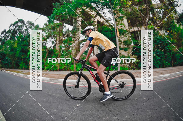 Buy your photos of the eventVSERIES Duathlon & Running on Fotop