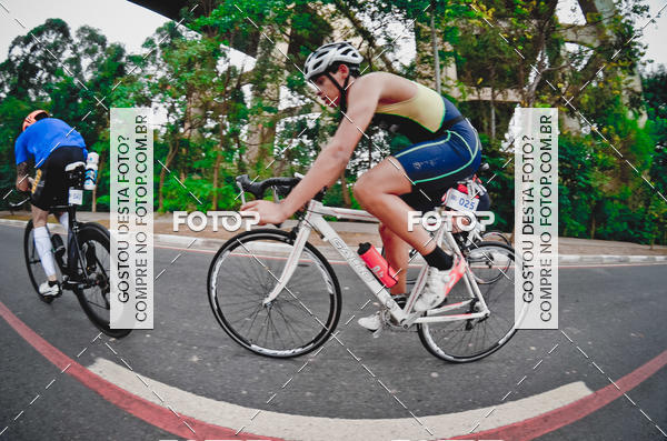 Buy your photos of the eventVSERIES Duathlon & Running on Fotop