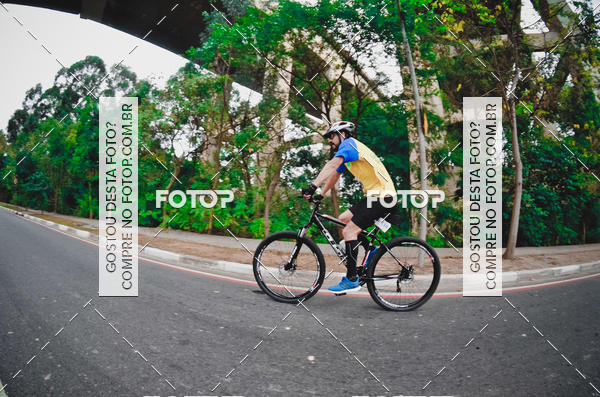 Buy your photos of the eventVSERIES Duathlon & Running on Fotop