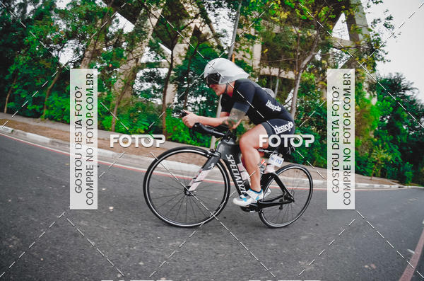 Buy your photos of the eventVSERIES Duathlon & Running on Fotop