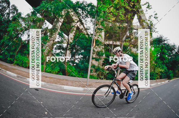 Buy your photos of the eventVSERIES Duathlon & Running on Fotop