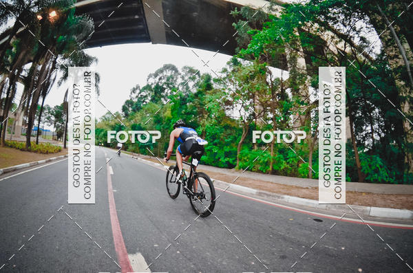 Buy your photos of the eventVSERIES Duathlon & Running on Fotop