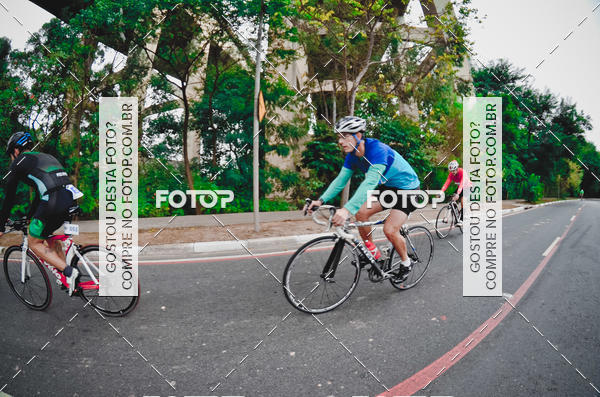 Buy your photos of the eventVSERIES Duathlon & Running on Fotop