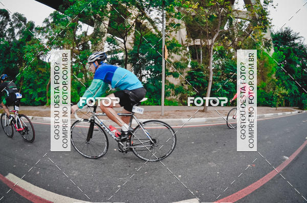 Buy your photos of the eventVSERIES Duathlon & Running on Fotop
