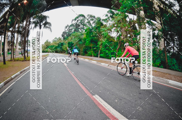 Buy your photos of the eventVSERIES Duathlon & Running on Fotop