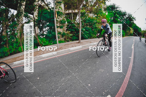 Buy your photos of the eventVSERIES Duathlon & Running on Fotop