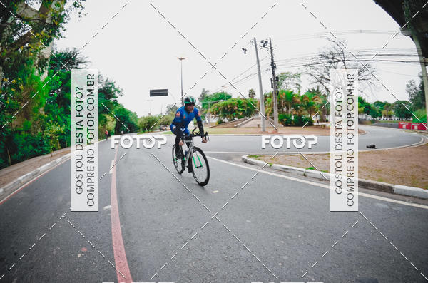 Buy your photos of the eventVSERIES Duathlon & Running on Fotop