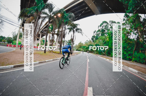 Buy your photos of the eventVSERIES Duathlon & Running on Fotop