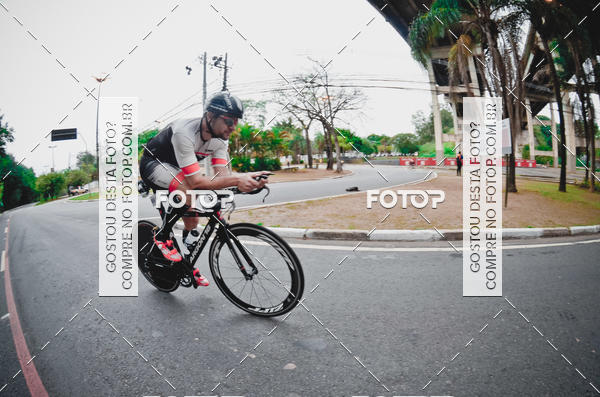 Buy your photos of the eventVSERIES Duathlon & Running on Fotop