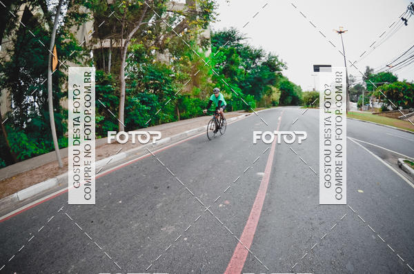 Buy your photos of the eventVSERIES Duathlon & Running on Fotop