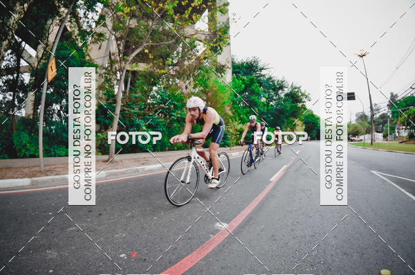 Buy your photos of the eventVSERIES Duathlon & Running on Fotop