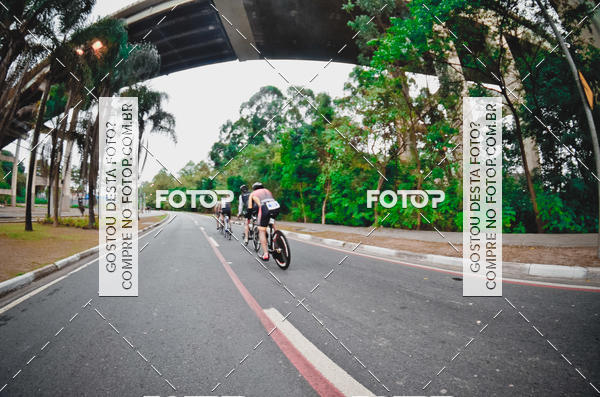 Buy your photos of the eventVSERIES Duathlon & Running on Fotop