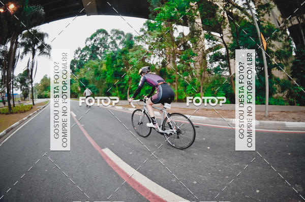 Buy your photos of the eventVSERIES Duathlon & Running on Fotop