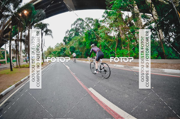 Buy your photos of the eventVSERIES Duathlon & Running on Fotop