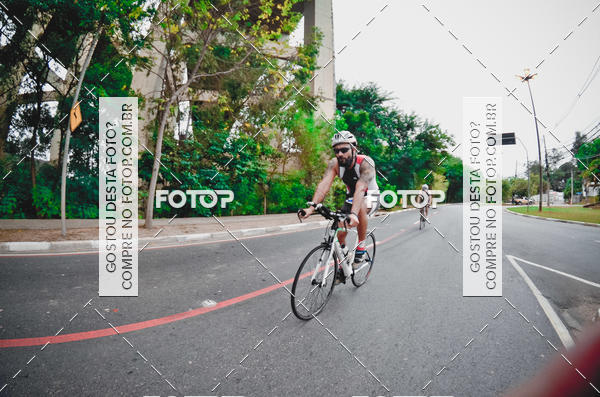 Buy your photos of the eventVSERIES Duathlon & Running on Fotop