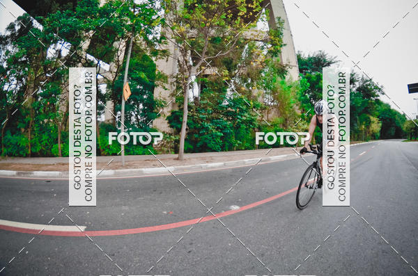 Buy your photos of the eventVSERIES Duathlon & Running on Fotop