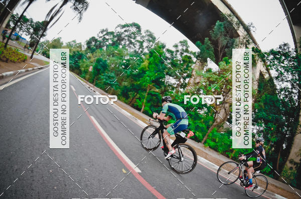 Buy your photos of the eventVSERIES Duathlon & Running on Fotop