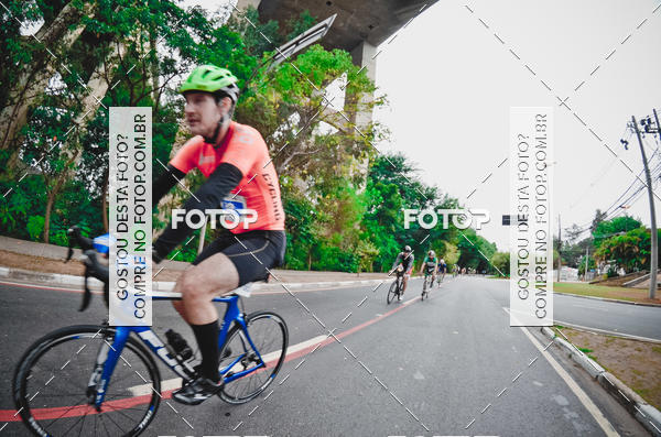 Buy your photos of the eventVSERIES Duathlon & Running on Fotop