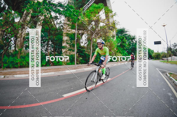 Buy your photos of the eventVSERIES Duathlon & Running on Fotop