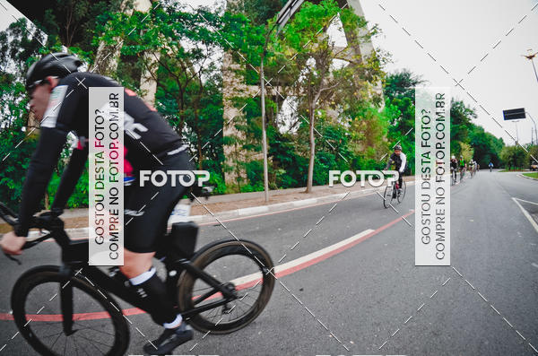 Buy your photos of the eventVSERIES Duathlon & Running on Fotop