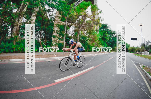 Buy your photos of the eventVSERIES Duathlon & Running on Fotop