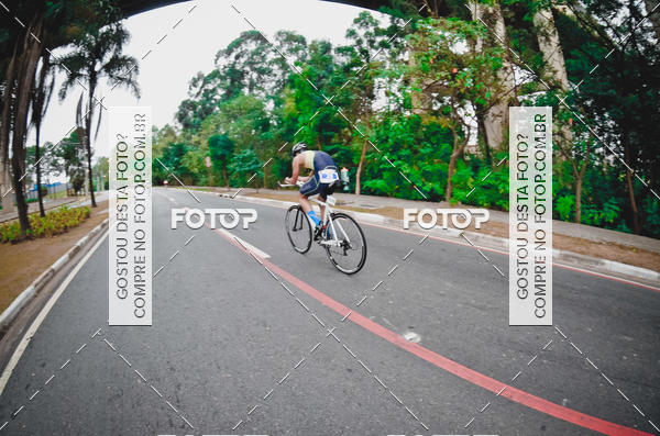 Buy your photos of the eventVSERIES Duathlon & Running on Fotop