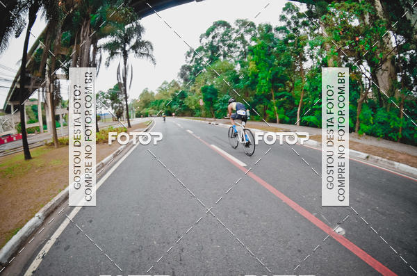 Buy your photos of the eventVSERIES Duathlon & Running on Fotop