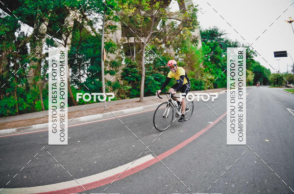 Buy your photos of the eventVSERIES Duathlon & Running on Fotop
