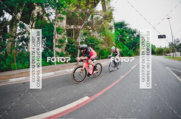 Buy your photos of the eventVSERIES Duathlon & Running on Fotop
