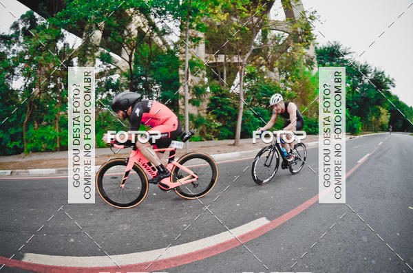 Buy your photos of the eventVSERIES Duathlon & Running on Fotop